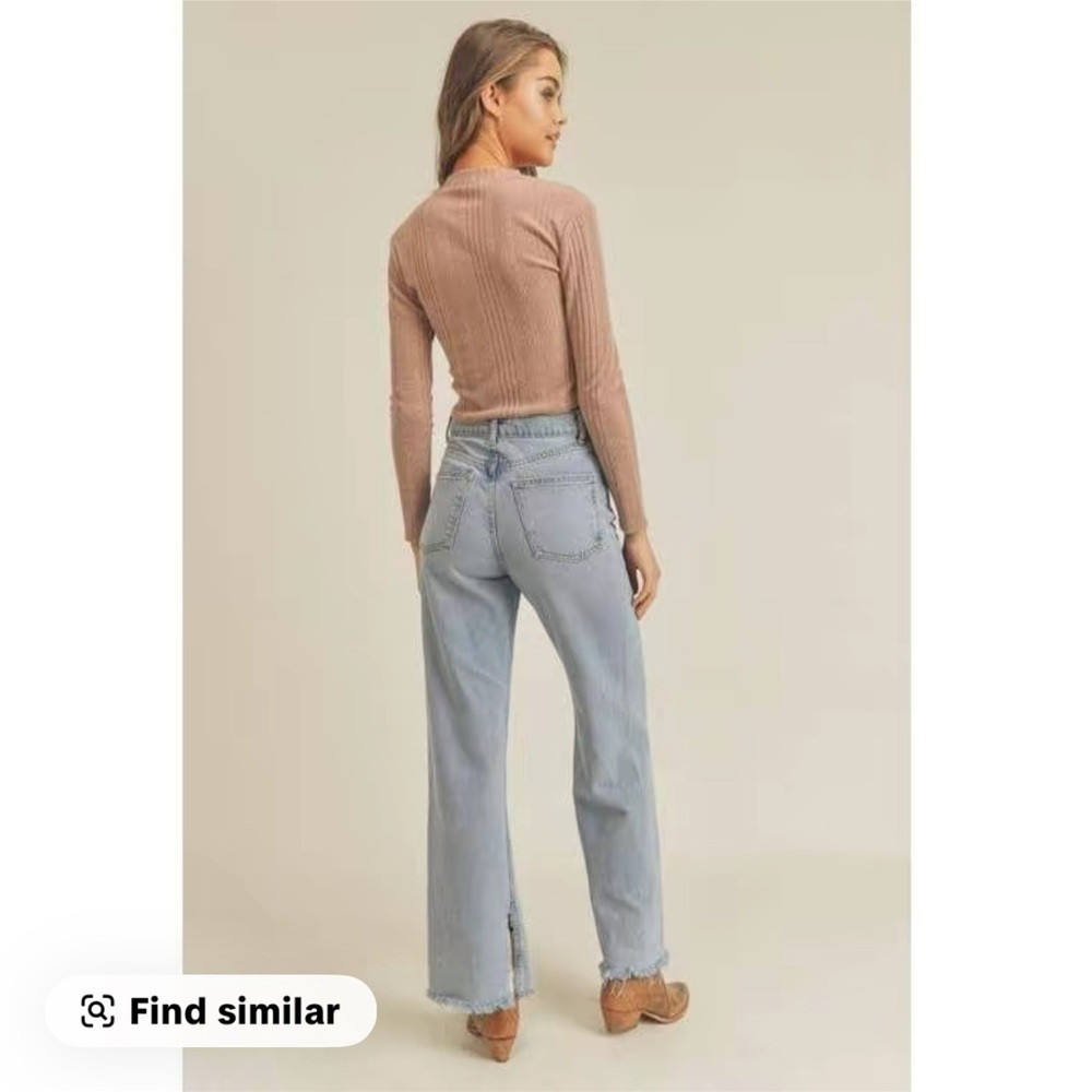 Long Sleeve Knotted Ribbed Top - Picture 8 of 8